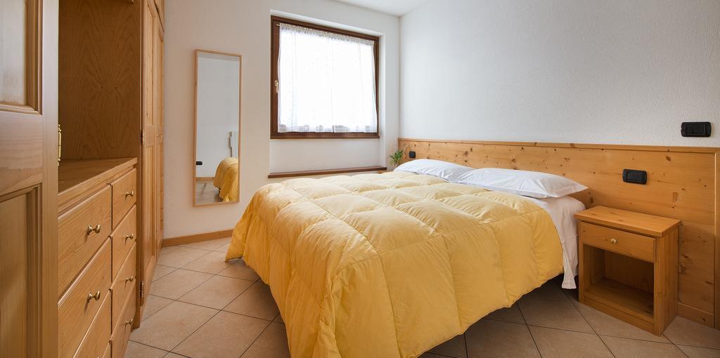 Appartamenti Gallo Cedrone Valdisotto Buitenkant foto